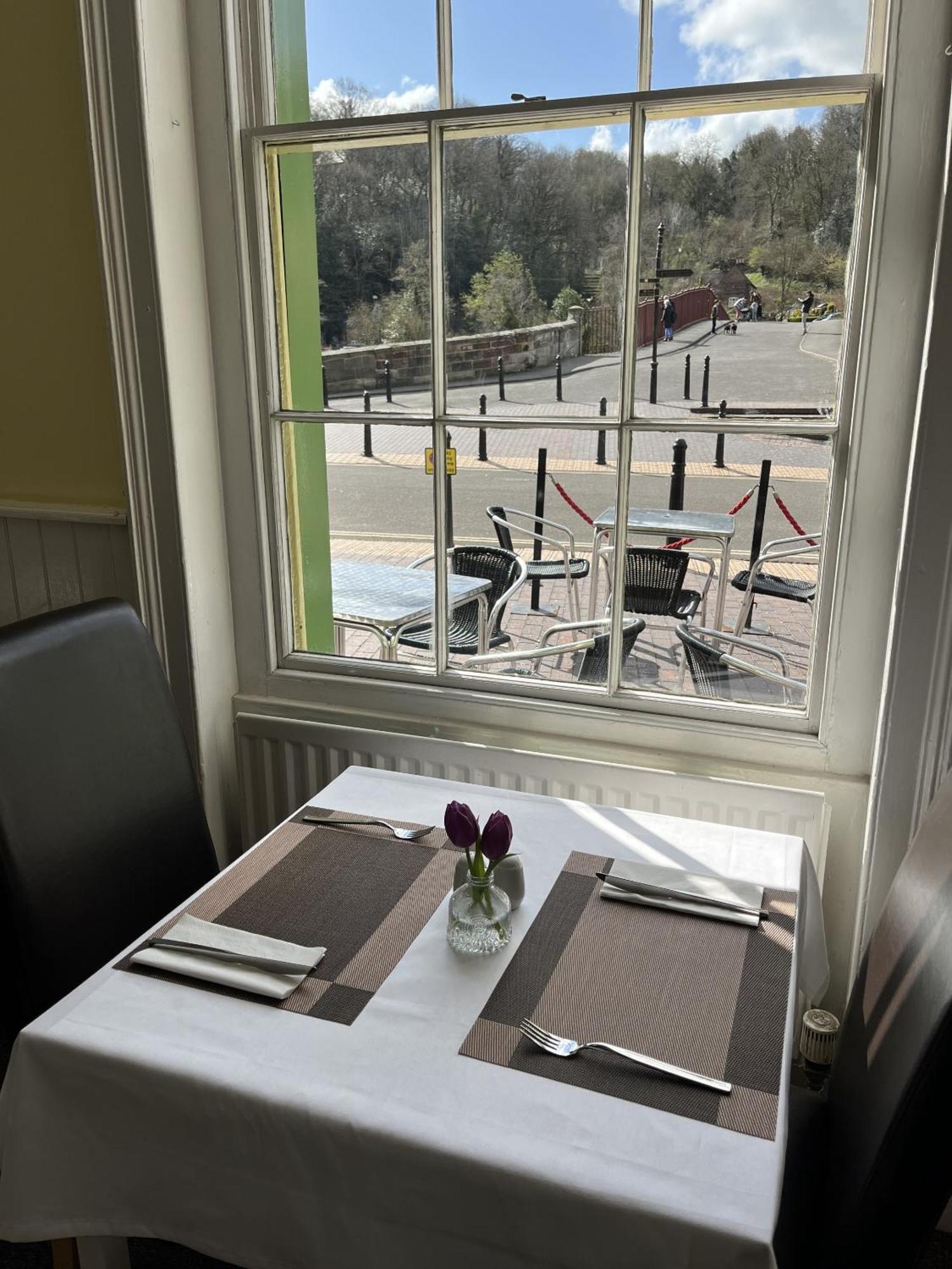The Tontine Hotel & Bar Ironbridge Eksteriør billede